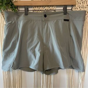 WRANGLER Women’s ATG Trail Runner Shorts Size 16